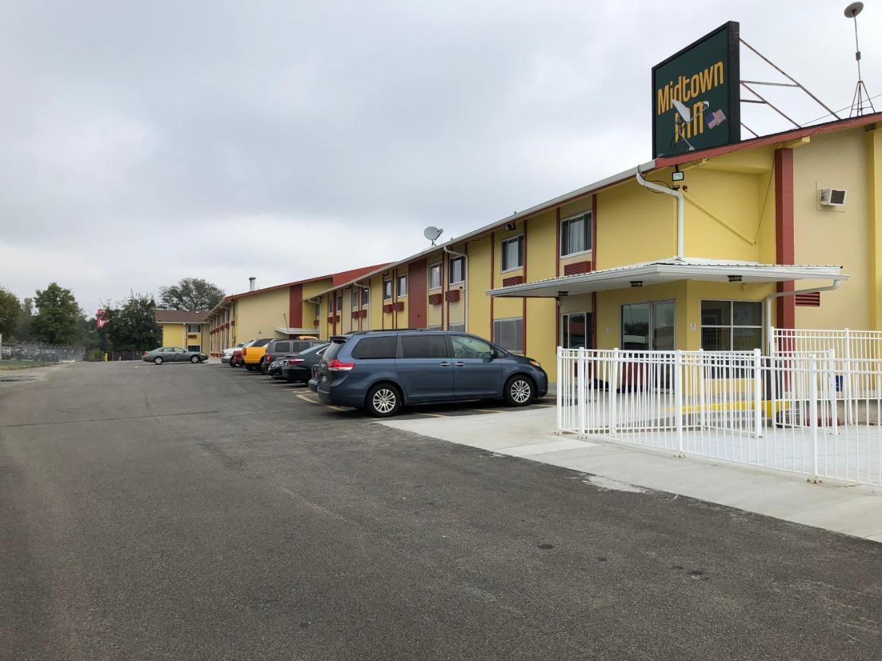 Midtown Inn Springfield Bagian luar foto