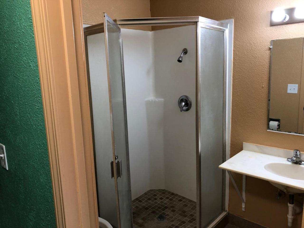 Midtown Inn Springfield Bagian luar foto