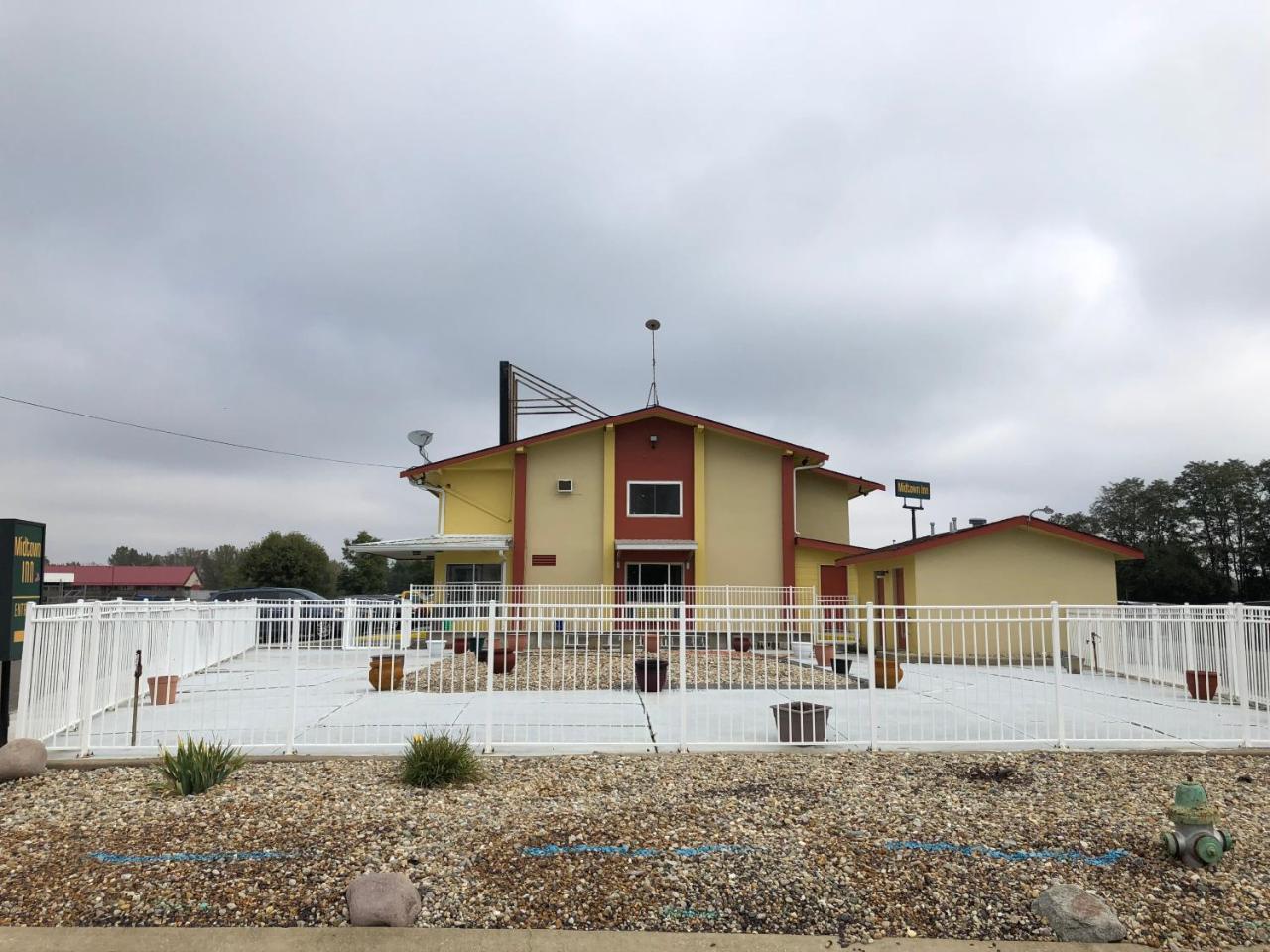 Midtown Inn Springfield Bagian luar foto